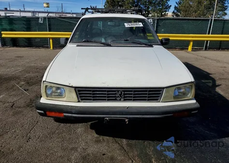 1988 Peugeot 505 Dl z USA, uszkodzony, nr VIN VF3BD8156JS423344